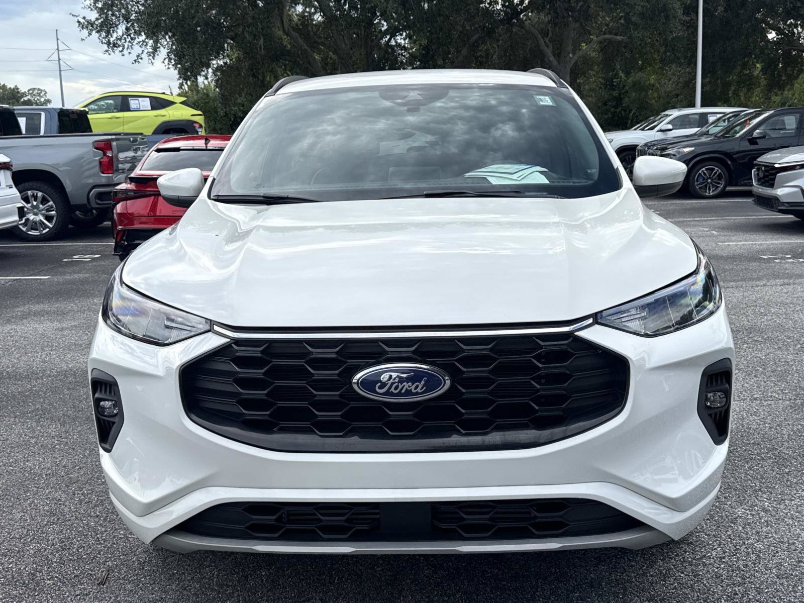 Used 2023 Ford Escape ST-Line Select AWD/4WD image 9