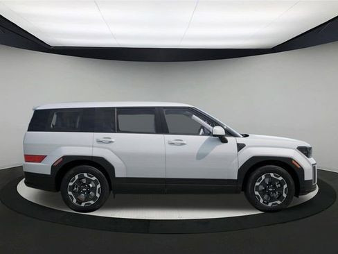 New 2026 Hyundai Santa Fe SE image 8