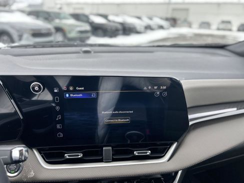 New 2026 Chevrolet Trax LT w/ Driver Confidence Package image 18