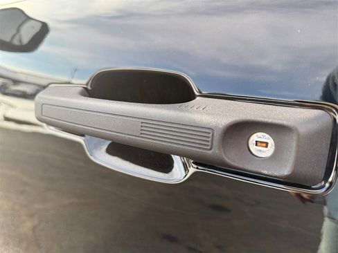 Used 2023 Ford Bronco Sport Badlands image 31