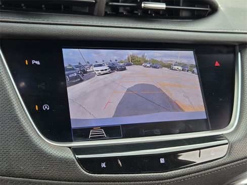 Used 2020 Cadillac XT5 Premium Luxury image 23