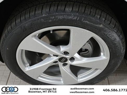 Used 2025 Audi Q5 Premium Plus AWD/4WD image 18