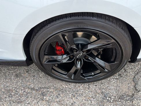 Used 2023 Chevrolet Camaro LT w/ RS Package RWD image 7