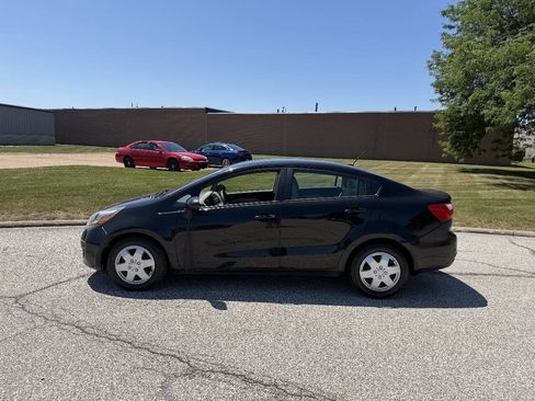 Used 2013 Kia Rio LX w/ PWR Pkg FWD image 2