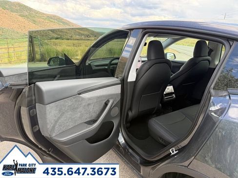 Used 2026 Tesla Model Y AWD image 25