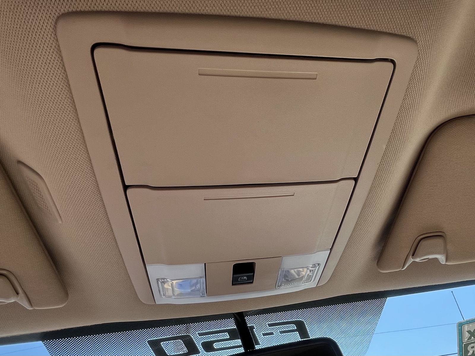 Used 2013 Ford F150 XLT w/ Luxury Equipment Group RWD image 11