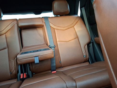 Used 2020 Cadillac XT5 Premium Luxury image 20