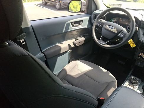 Used 2023 Ford Maverick XL FWD image 17