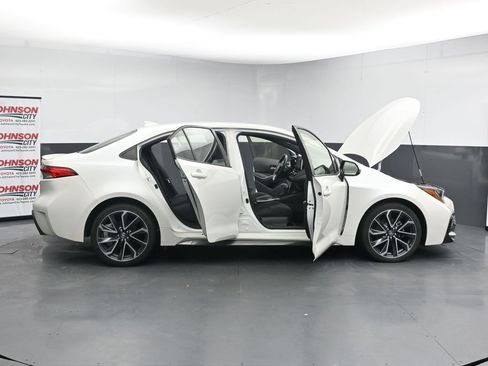 Used 2020 Toyota Corolla SE FWD image 41