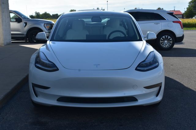 Used 2020 Tesla Model 3 Standard Range Plus RWD image 14