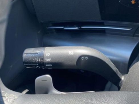 New 2026 Hyundai Kona Limited FWD image 19