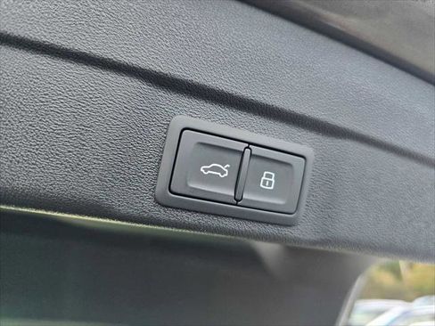 New 2025 Audi A5 2.0T Prestige image 18