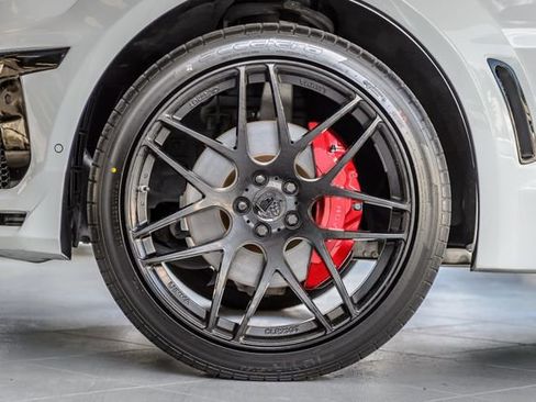 Used 2020 Land Rover Range Rover Sport HSE Dynamic image 13