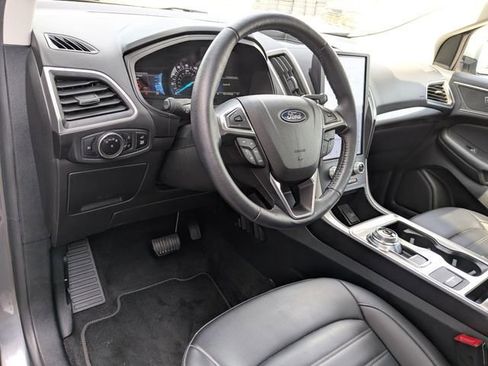 Used 2023 Ford Edge SEL w/ Convenience Package AWD/4WD image 2