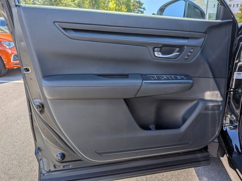 Used 2024 Honda CR-V Sport-L image 12