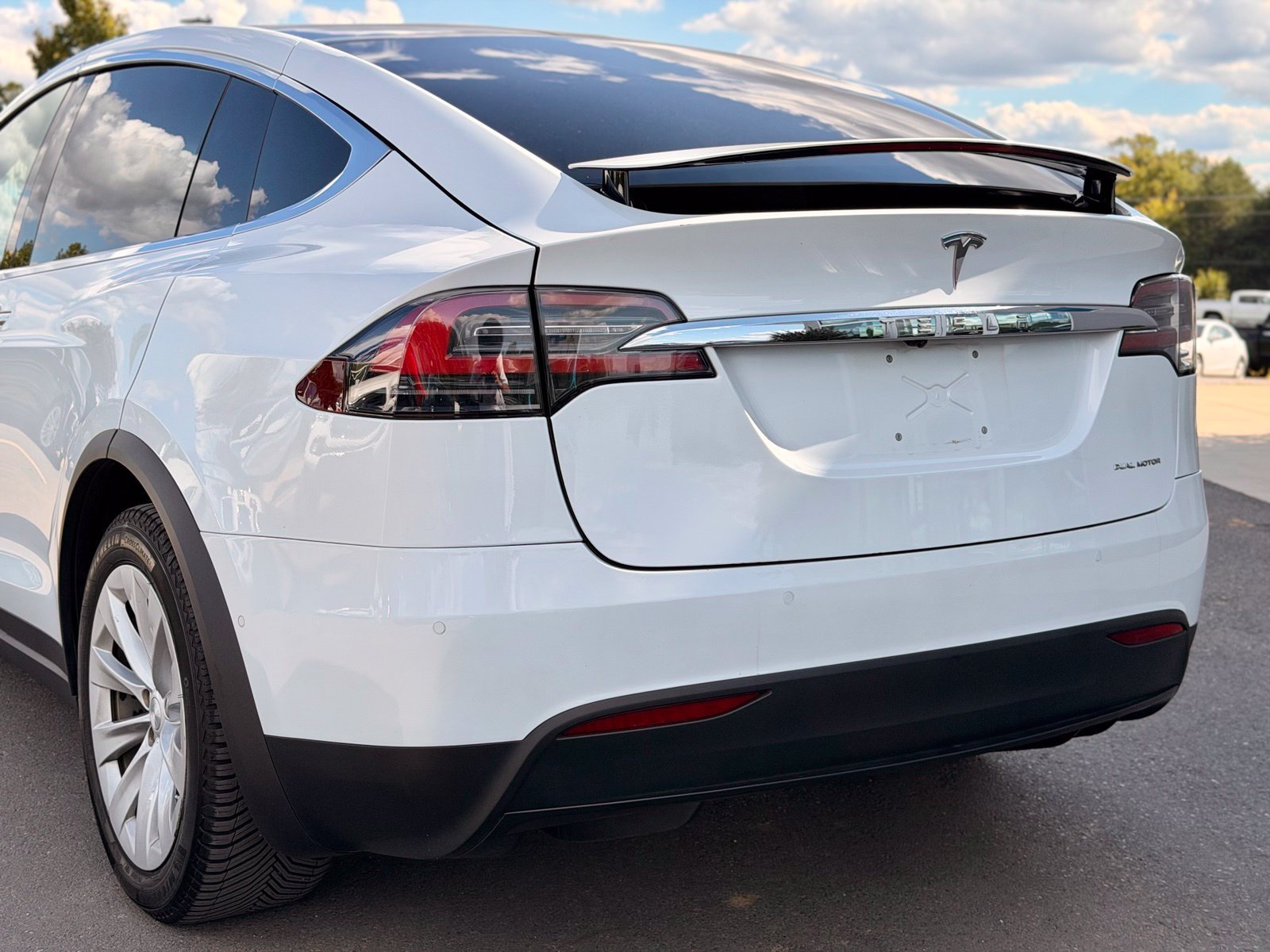 Used 2019 Tesla Model X 75D AWD/4WD image 23