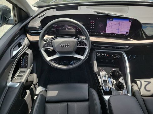 Used 2025 Audi Q5 Premium Plus w/ Premium Plus AWD/4WD image 22