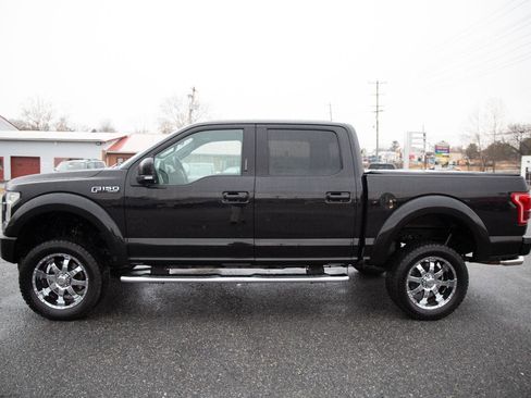 Used 2015 Ford F150 Lariat w/ Equipment Group 502A Luxury image 8