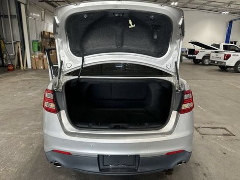 Used 2016 Ford Taurus SEL w/ Equipment Group 201A FWD image 25