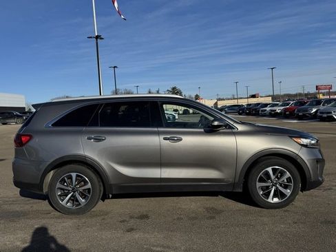 Used 2019 Kia Sorento EX image 36
