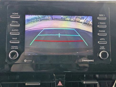 Used 2022 Toyota Camry SE image 14