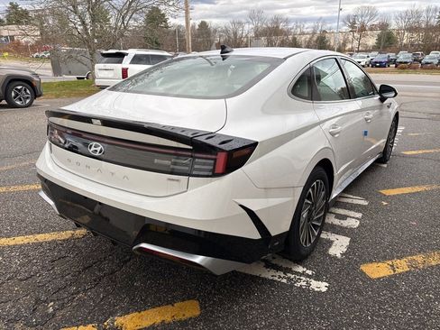 New 2025 Hyundai Sonata SEL image 3