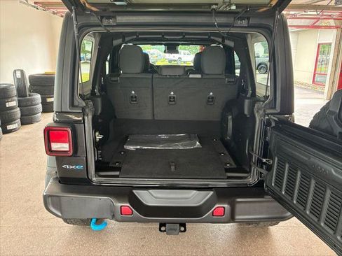 Certified 2024 Jeep Wrangler Unlimited AWD/4WD image 19