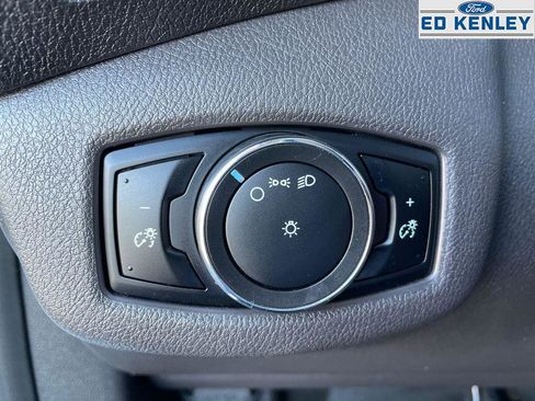 Used 2016 Ford Transit Connect XL image 12