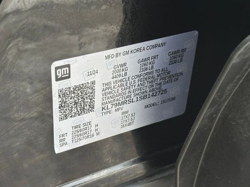 Used 2025 Chevrolet TrailBlazer LT w/ Driver Confidence Package image 24