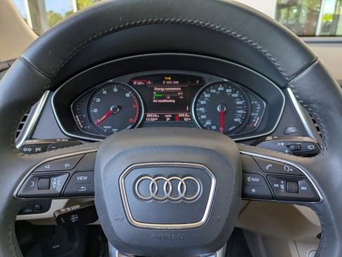 Used 2019 Audi Q5 2.0T Premium w/ Convenience Package AWD/4WD image 30