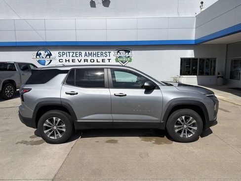 Used 2026 Chevrolet Equinox LT w/ Convenience Package II AWD/4WD image 11