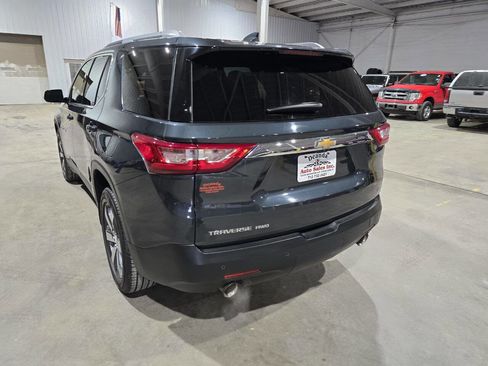 Used 2018 Chevrolet Traverse LT image 10