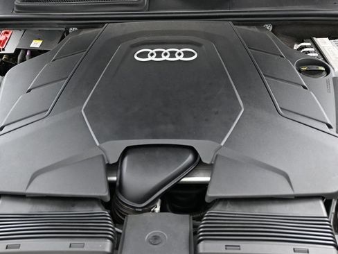 Used 2019 Audi Q8 Premium w/ Convenience Package AWD/4WD image 45