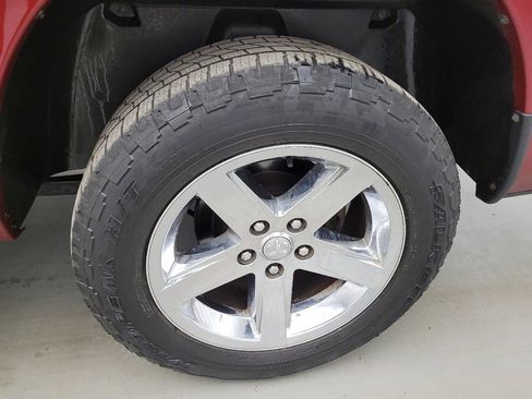 Used 2014 RAM 1500 Express AWD/4WD image 31