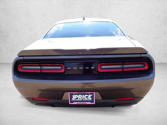 Used 2016 Dodge Challenger R/T Plus RWD image 3