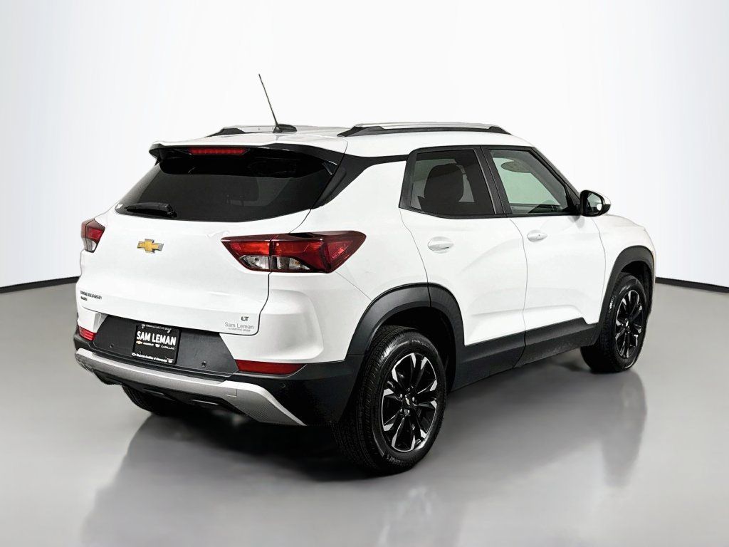 Used 2023 Chevrolet TrailBlazer LT w/ Convenience Package AWD/4WD image 7