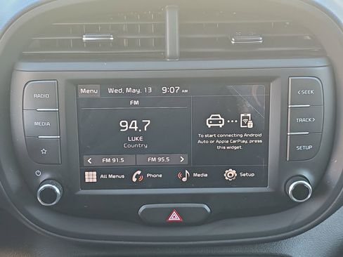 Used 2024 Kia Soul LX w/ Option Group 015 FWD image 20