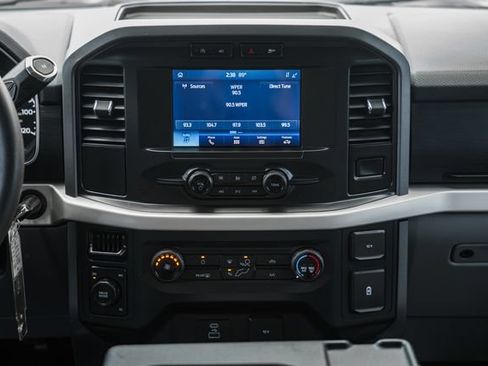Used 2021 Ford F150 XLT AWD/4WD image 23
