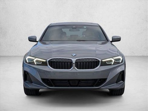 Used 2026 BMW 330i xDrive Sedan w/ Premium Package AWD/4WD image 6