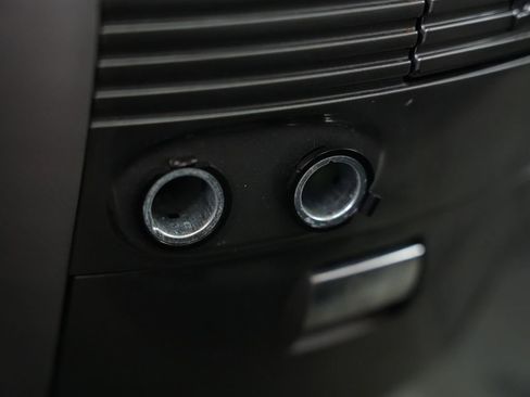 Used 2010 Toyota Sienna XLE Limited image 29