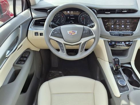 New 2026 Cadillac XT5 Premium Luxury w/ Driver Assist Package AWD/4WD image 10