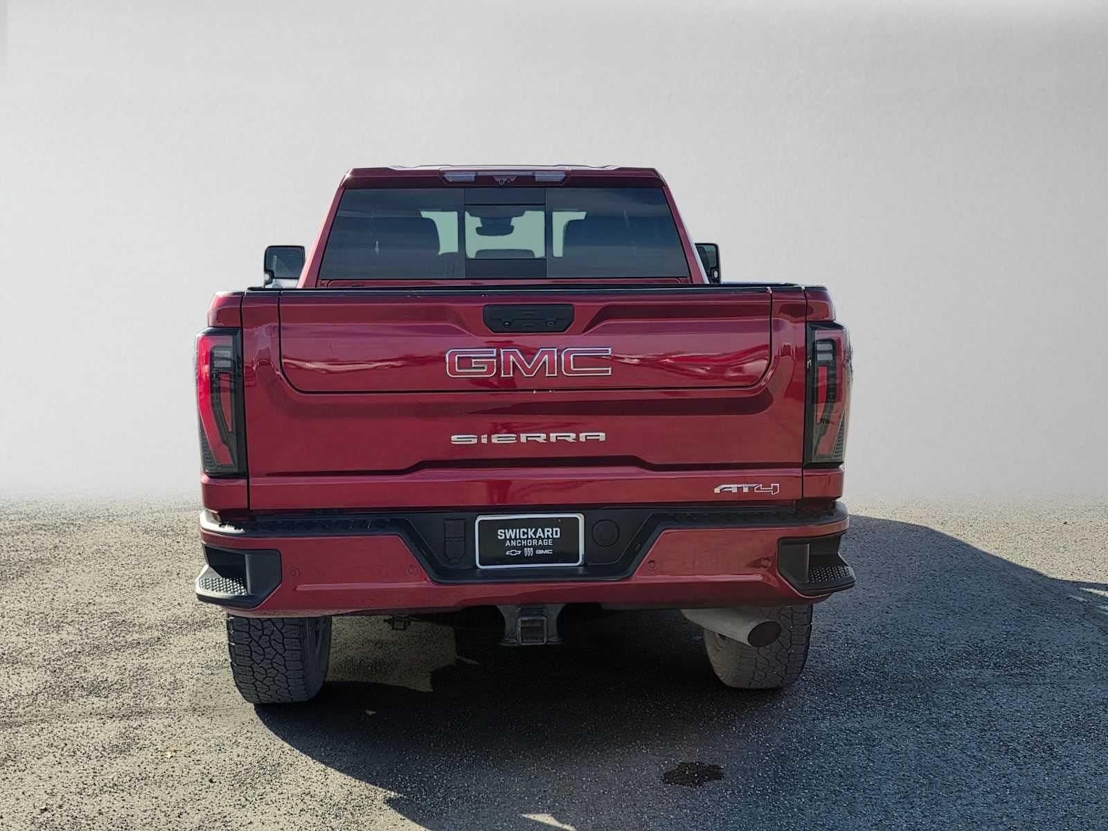 Certified 2025 GMC Sierra 2500 AT4 w/ AT4 Premium Plus Package AWD/4WD image 4