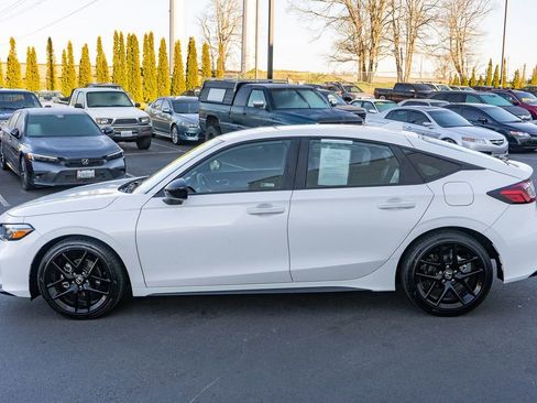 Certified 2026 Honda Civic Sport image 8