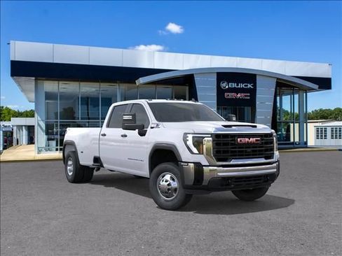 New 2026 GMC Sierra 3500 Pro AWD/4WD image 1