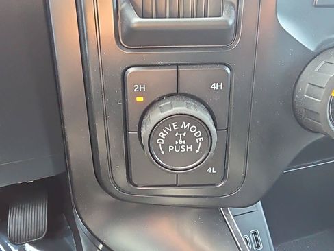 Used 2025 Ford F150 STX w/ Equipment Group 200A AWD/4WD image 27