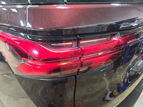 Used 2023 Chevrolet Traverse LT w/ LPO, Floor Liner Package FWD image 36