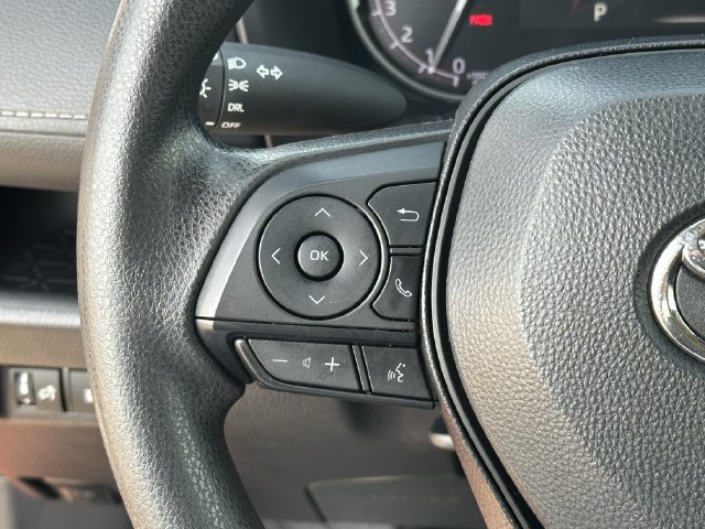 Used 2025 Toyota RAV4 LE FWD image 13