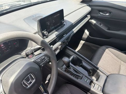 Used 2024 Honda Accord EX image 24