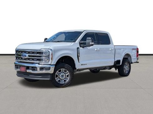 Used 2025 Ford F250 Lariat w/ FX4 Off-Road Package AWD/4WD image 1