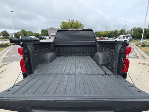 Used 2021 Chevrolet Silverado 1500 High Country w/ Technology Package AWD/4WD image 62